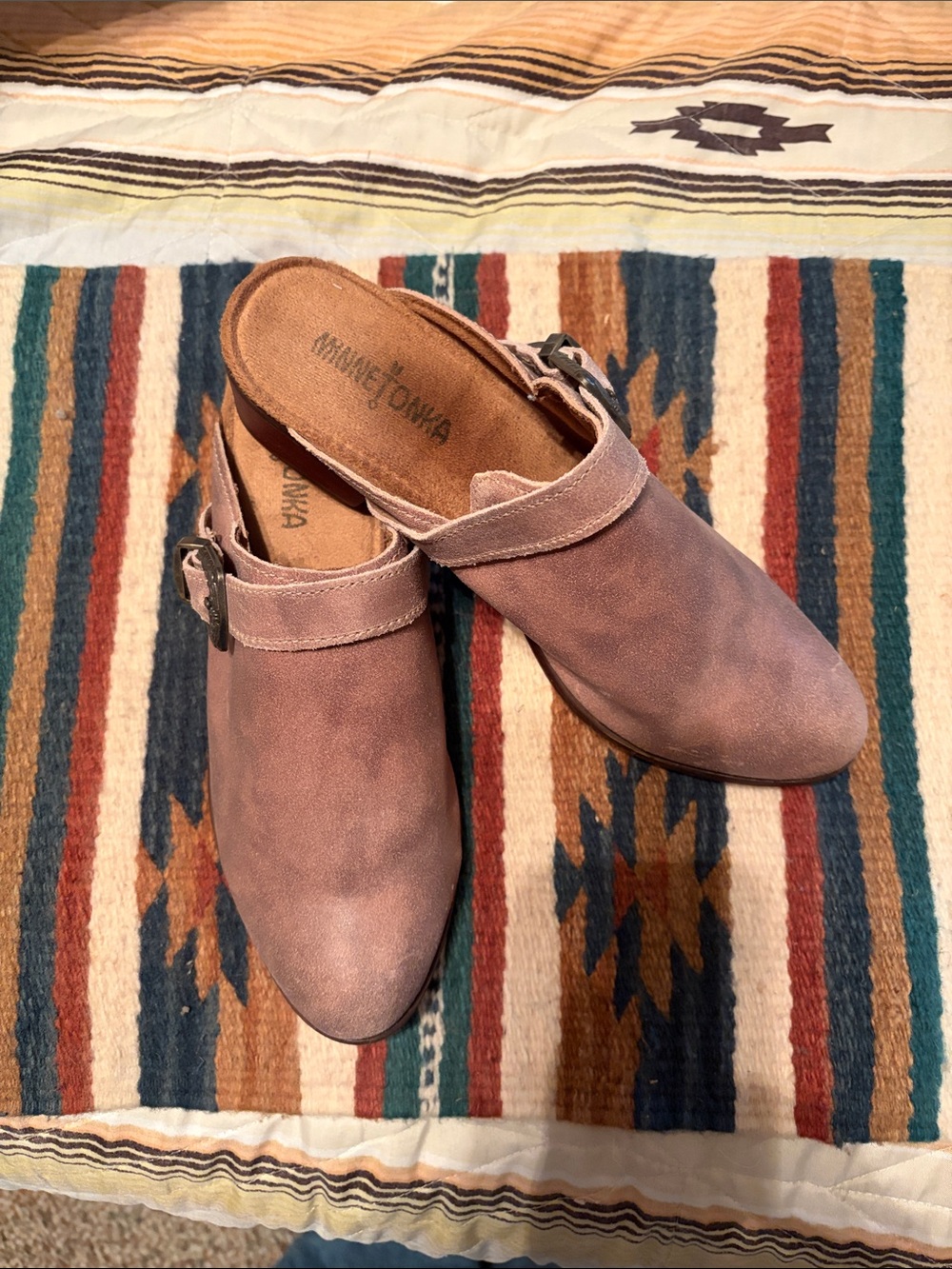 Minnetonka Taupe leather Buckle Mules
